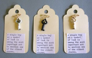3 9ct gold mini key pins
